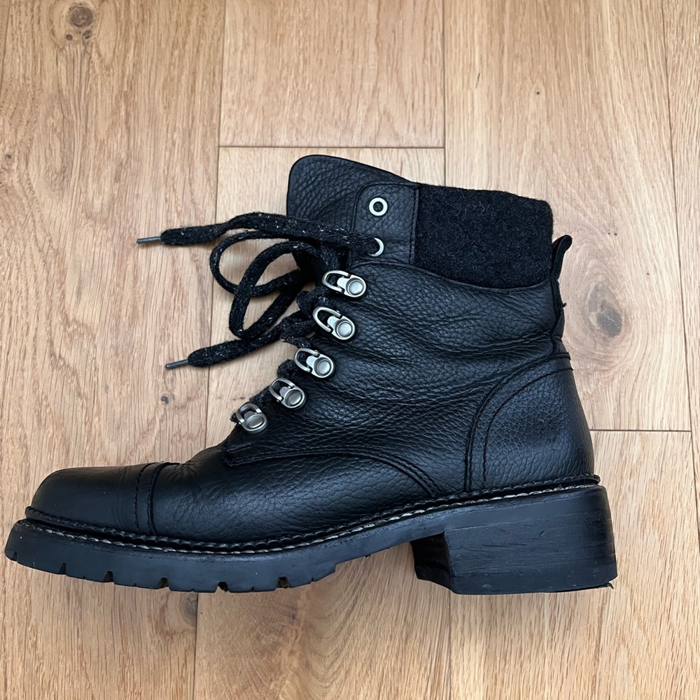 Frye Black Leather Women's Combat Boots Size 7.5